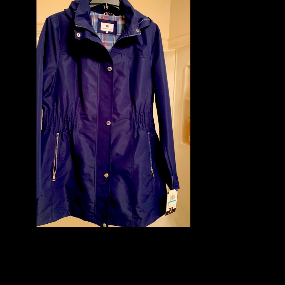 Gorgeous Women’s rain ☔️ jackets...